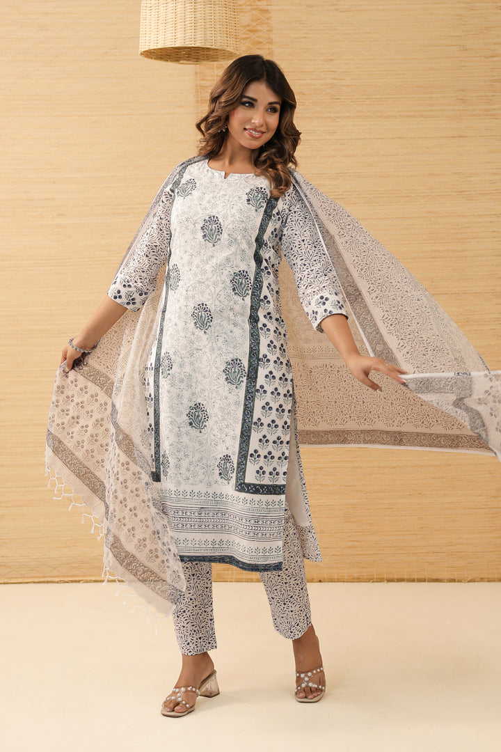 Navy Mughal Kurta Set