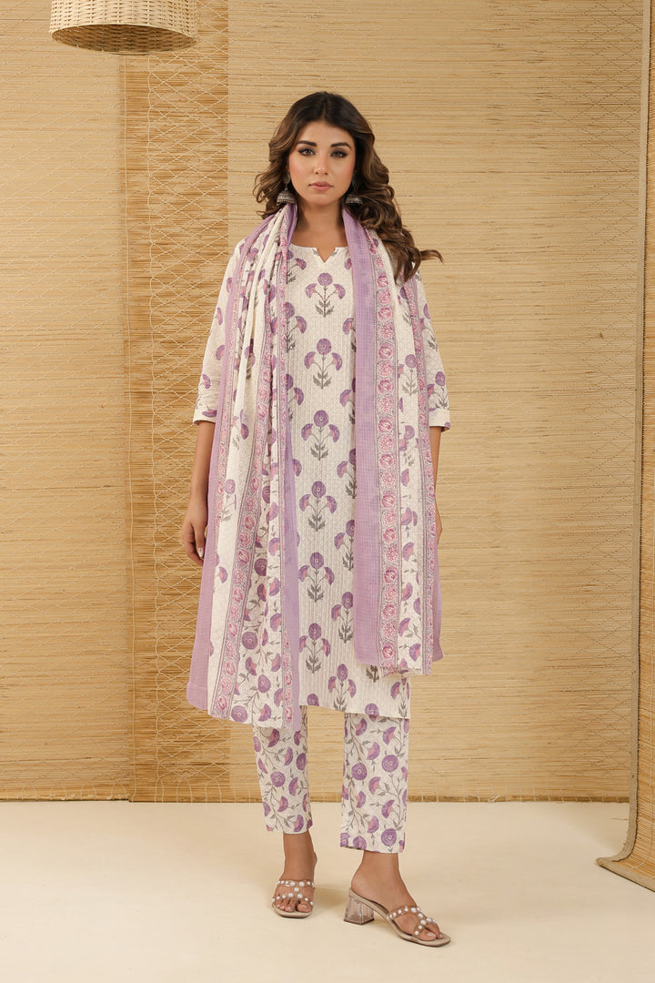 Puprle Mughal Buta Floral Kurta Set