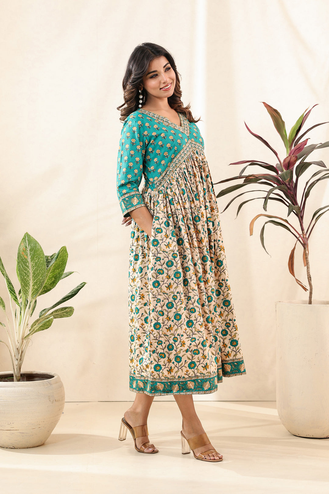 Turquoise Beige Flare Nyra Dress