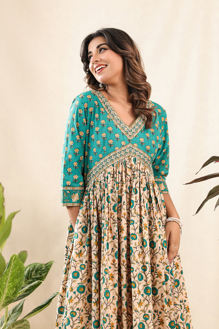 Turquoise Beige Flare Nyra Dress