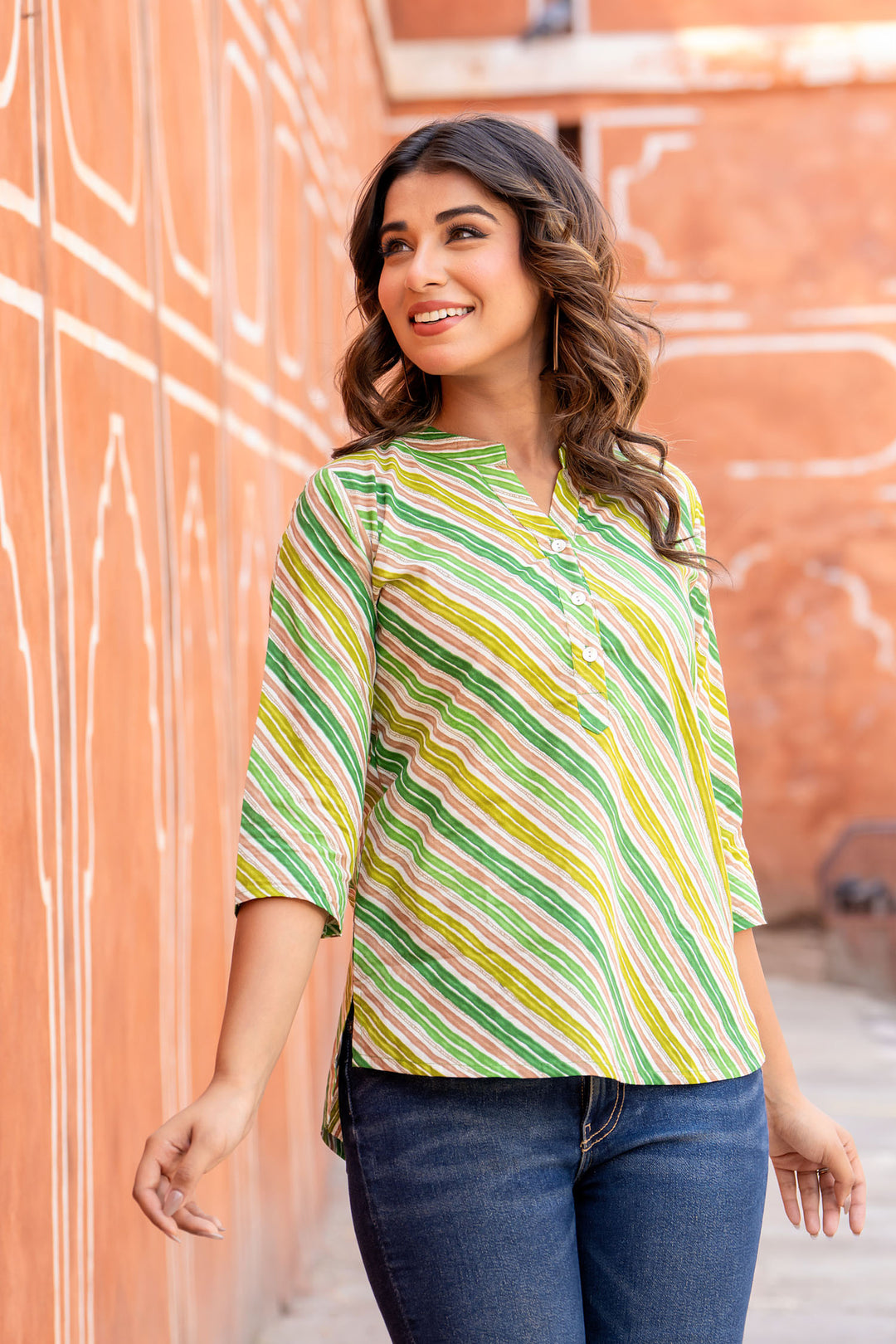 Green Lehariya Short Kurta