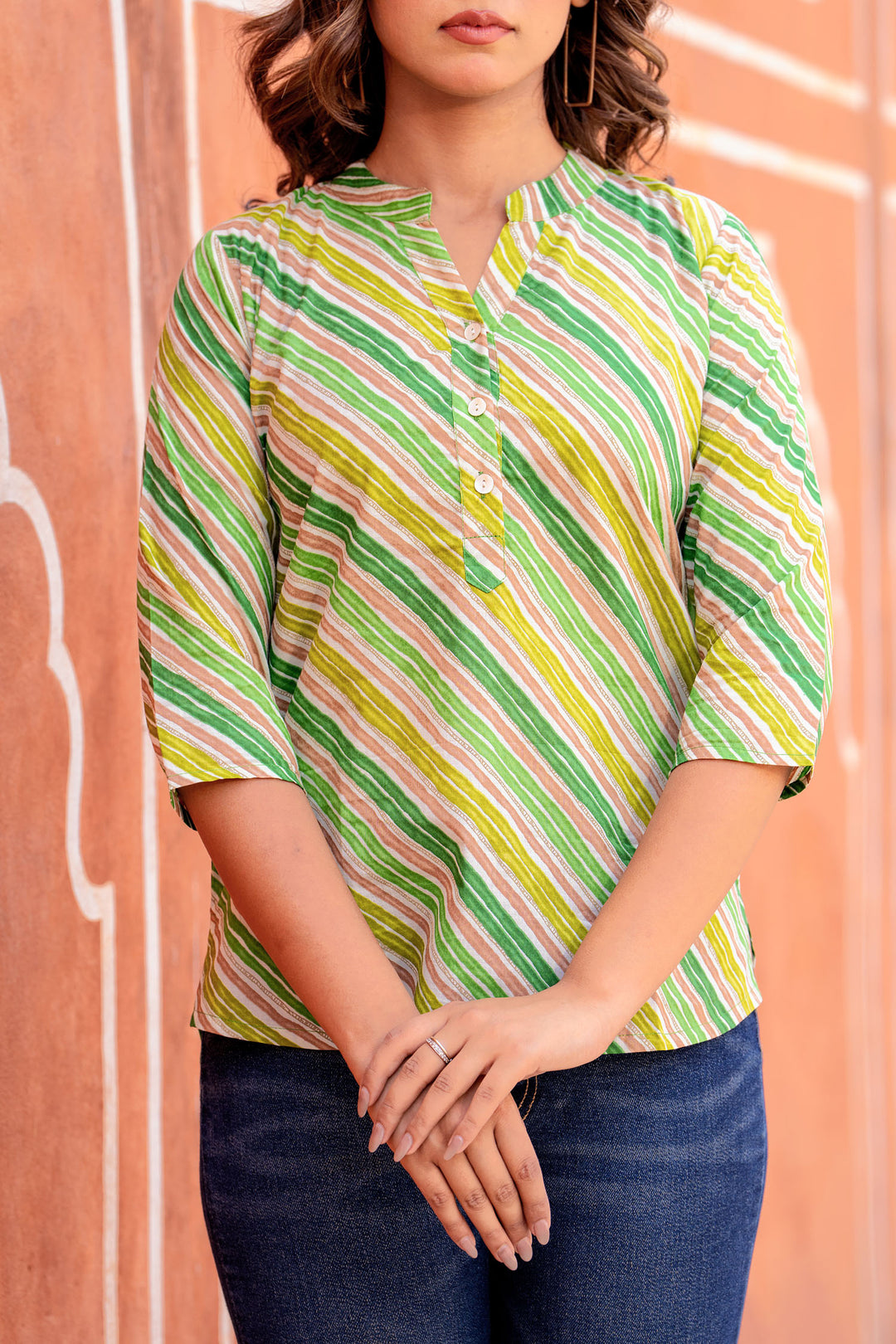 Green Lehariya Short Kurta