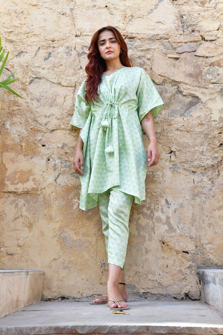 Pastel Green Triangle Kaftan Set