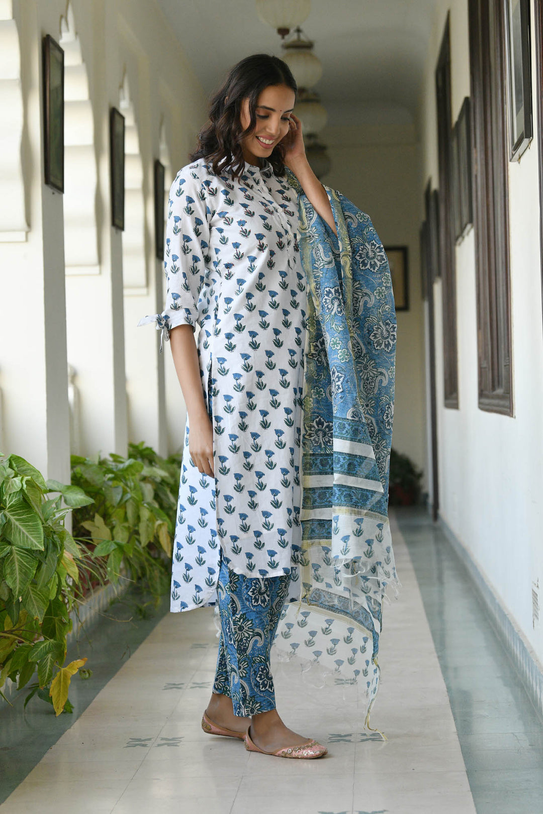 White Blue Buti Floral Set